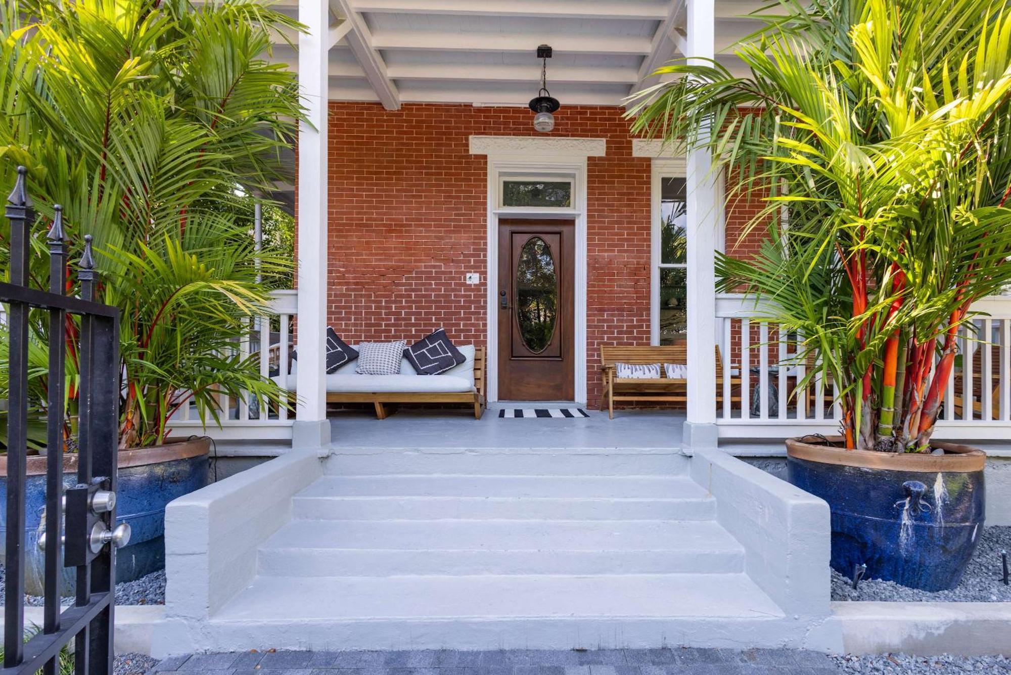 Takeover At The Grand Maloney Cayo Hueso Exterior foto